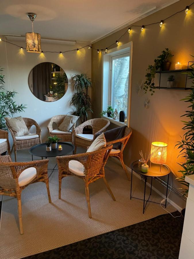 Hotell Entre Norr ウメオ エクステリア 写真