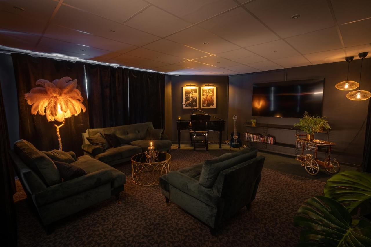 Hotell Entre Norr ウメオ エクステリア 写真