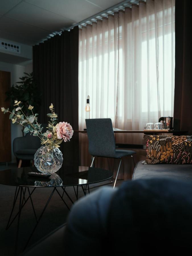 Hotell Entre Norr ウメオ エクステリア 写真