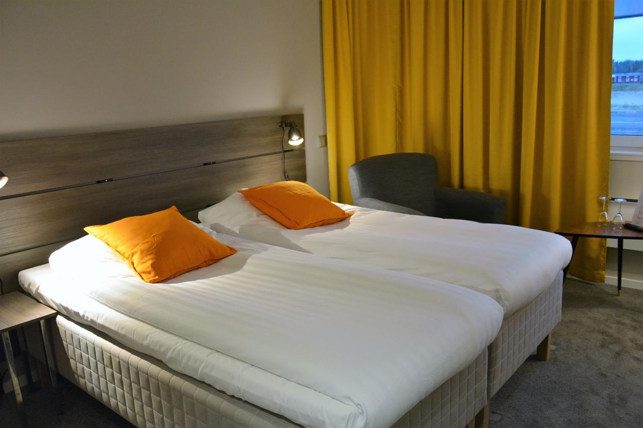 Hotell Entre Norr ウメオ エクステリア 写真