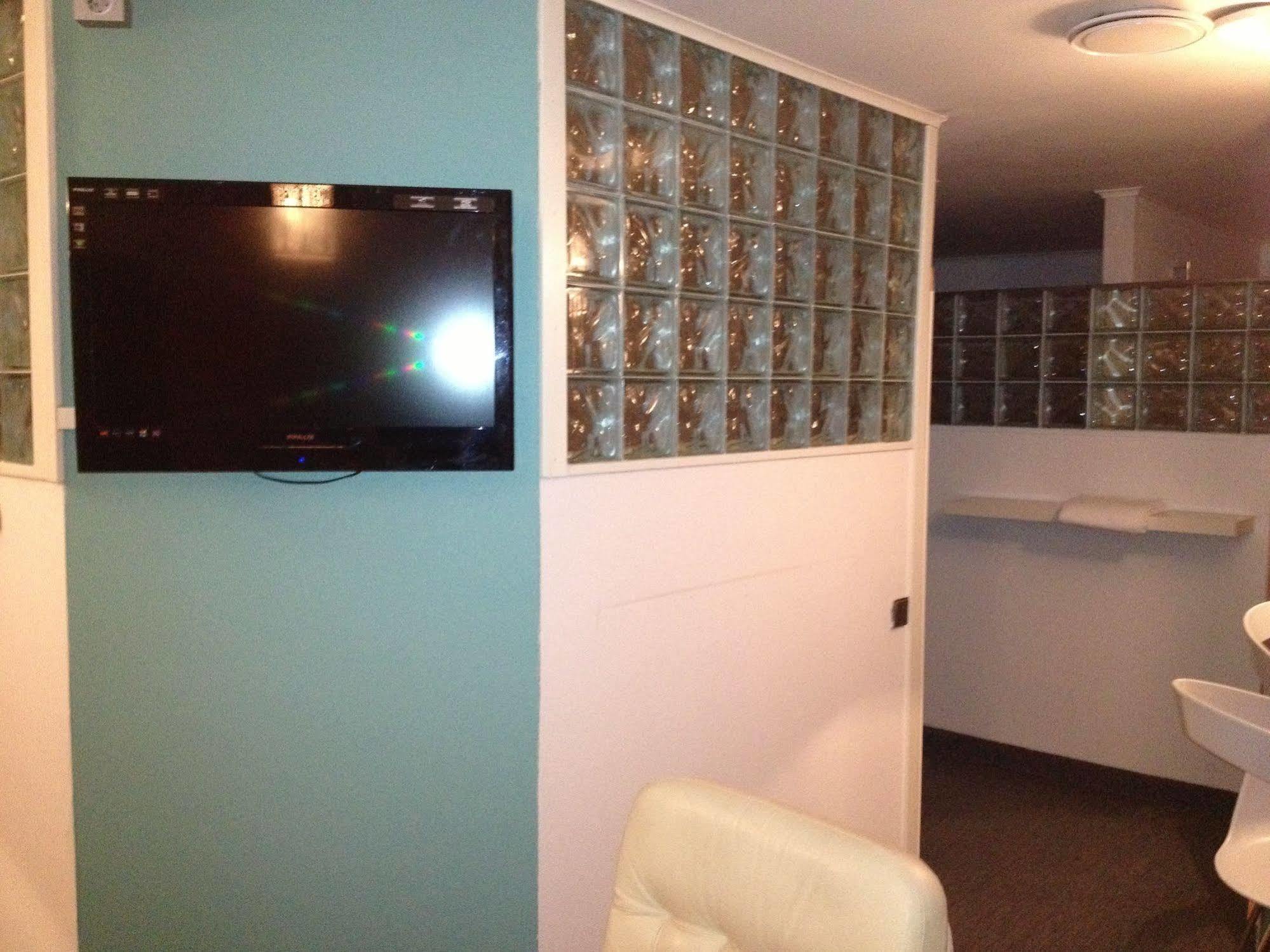 Hotell Entre Norr ウメオ エクステリア 写真